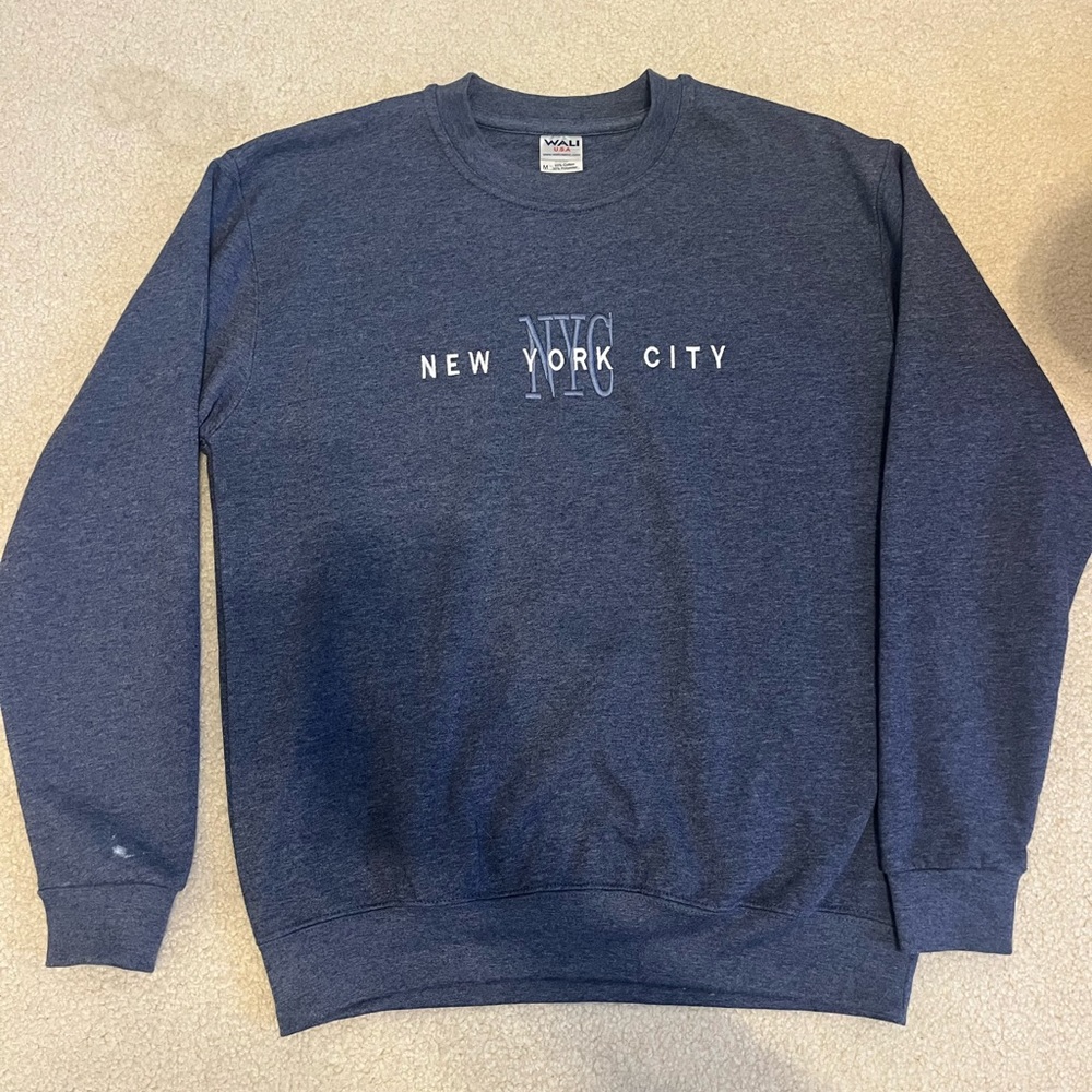 Navy blue New York crew neck
